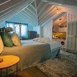 My Bed In Pico לינה וארוחת בוקר מדלנה