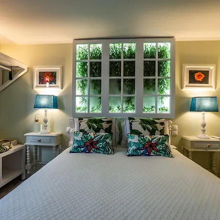 My Bed In Pico Bed & Breakfast Madalena (Azores)