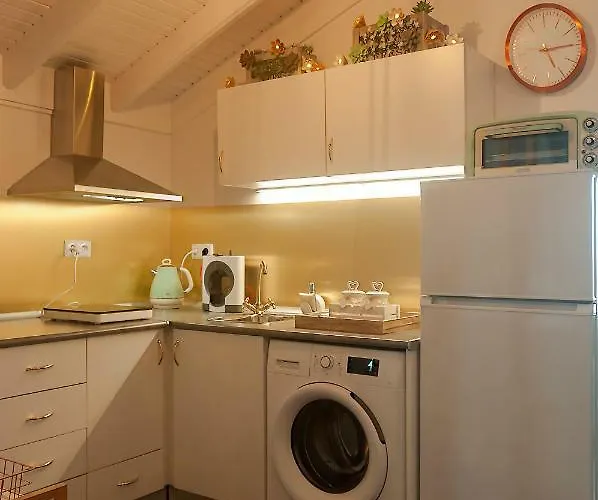 My Bed In Pico 4* מדלנה