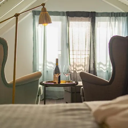 My Bed In Pico 3*