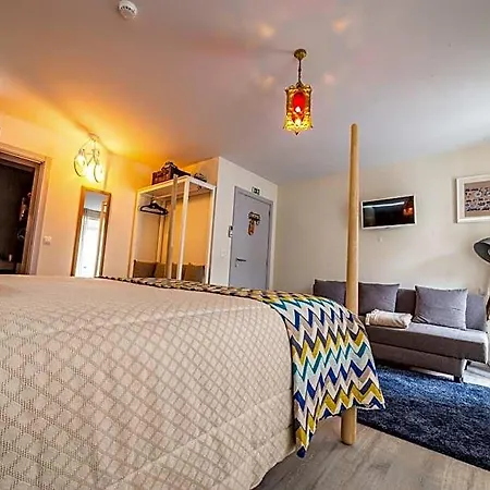 My Bed In Pico Bed & Breakfast 4*